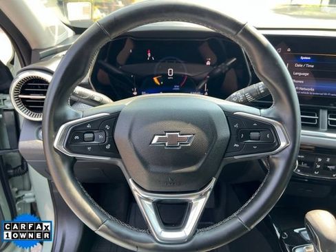 Used 2024 Chevrolet Trax ACTIV FWD image 24