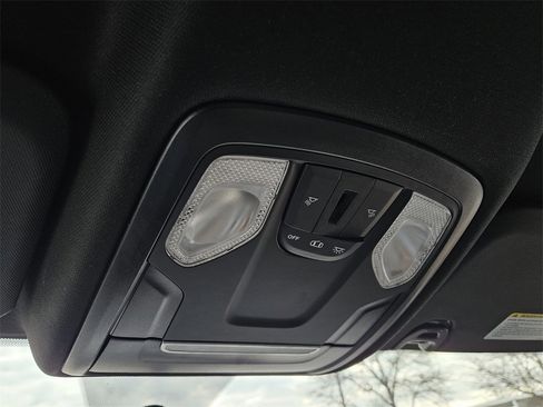 Used 2022 RAM 3500 Tradesman image 21