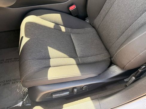 Used 2025 Honda Accord SE image 12