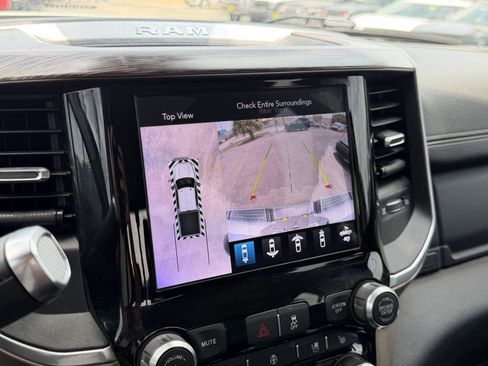 Used 2019 RAM 2500 Laramie AWD/4WD image 23