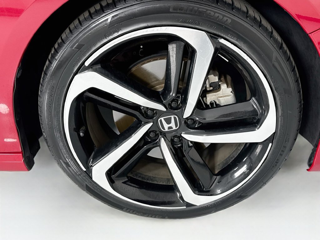 Certified 2018 Honda Accord Sport image 32