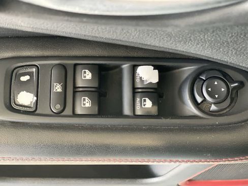 Used 2019 Jeep Compass Trailhawk AWD/4WD image 16