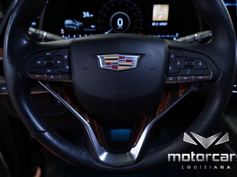 Used 2022 Cadillac Escalade Luxury RWD image 35