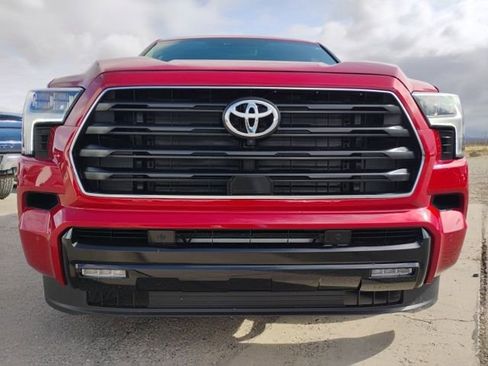 Used 2025 Toyota Sequoia Limited w/ TRD Off-Road Package AWD/4WD image 5