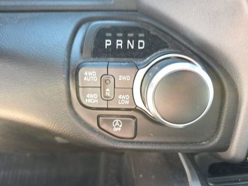 Used 2023 RAM 1500 Big Horn AWD/4WD image 14
