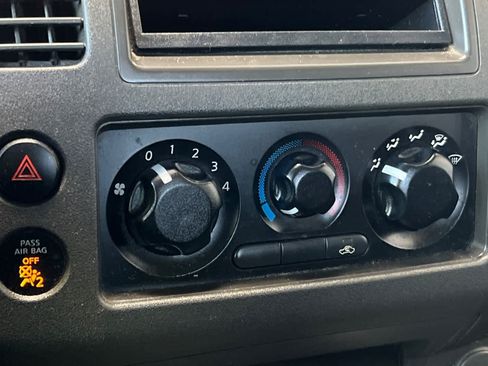 Used 2012 Nissan Frontier S RWD image 20