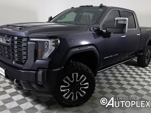 Used 2024 GMC Sierra 2500 Denali Ultimate image 1