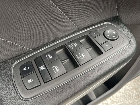 Used 2023 Dodge Charger SXT w/ Cold Weather Package image 17