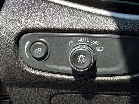 Used 2024 Chevrolet Malibu LT FWD image 19