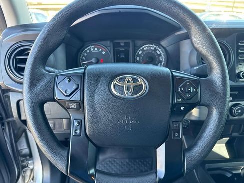 Used 2022 Toyota Tacoma 2WD Double Cab image 30