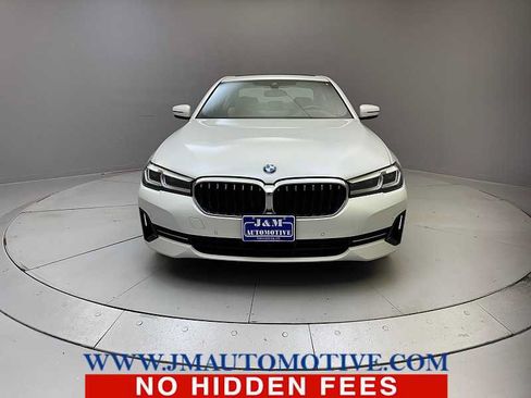 Used 2021 BMW 530i xDrive w/ Premium Package AWD/4WD image 8