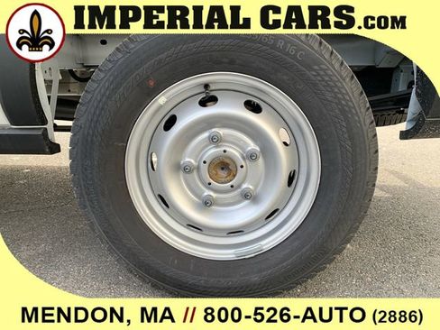 New 2025 Ford Transit 250 148 Medium Roof image 7