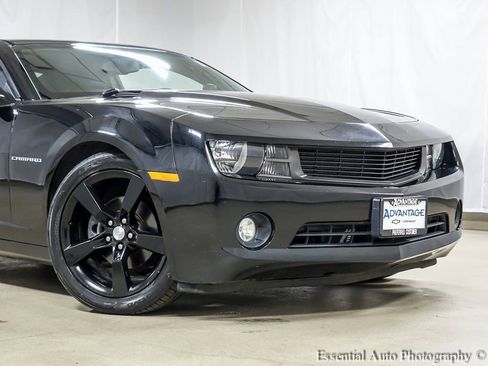 Used 2011 Chevrolet Camaro LS w/ Bluetooth Package RWD image 3