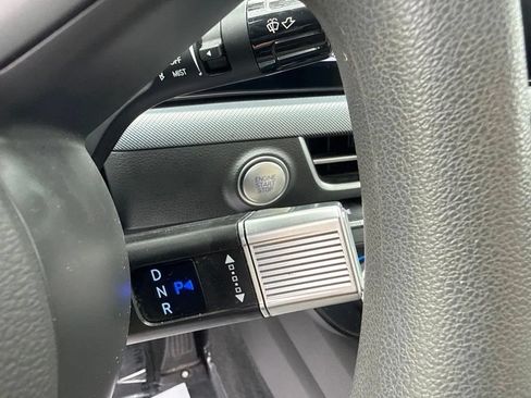 Used 2025 Hyundai Sonata SEL FWD image 20