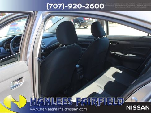 Used 2025 Nissan Versa SV FWD image 14