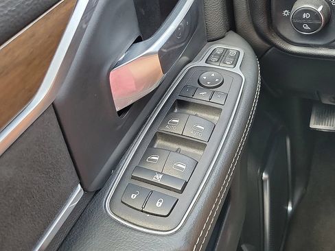 Used 2024 RAM 2500 Laramie w/ Safety Group AWD/4WD image 13