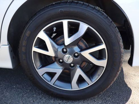 Used 2015 Nissan Versa Note SR w/ SR Convenience Package image 41