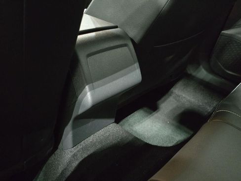 Used 2024 Volkswagen Jetta SE image 20