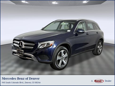 Used 2019 Mercedes-Benz GLC 300 4MATIC image 1