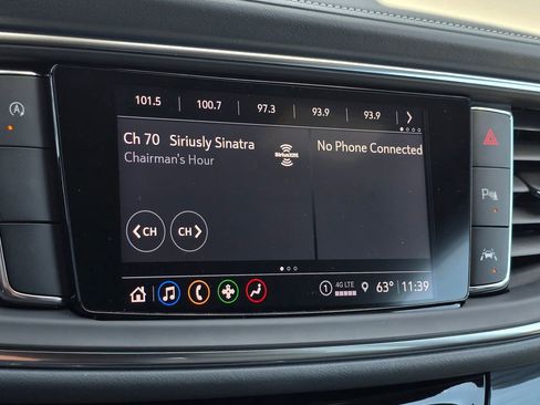 Certified 2023 Buick Enclave Essence FWD image 36