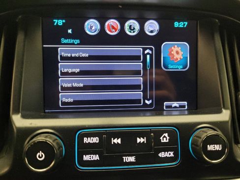 Used 2016 Chevrolet Colorado LT RWD image 25