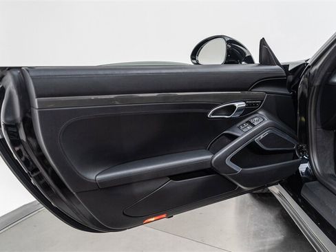 Used 2019 Porsche 911 Turbo S AWD/4WD image 81