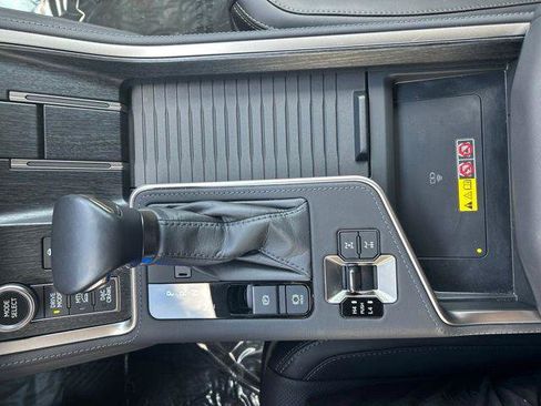 Certified 2025 Lexus GX 550 w/ Accessory Package (CT) AWD/4WD image 17