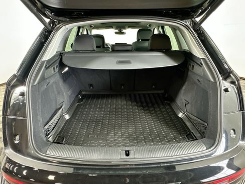 Used 2023 Audi Q5 2.0T Prestige image 27