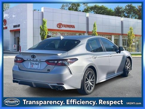 Certified 2024 Toyota Camry SE image 6