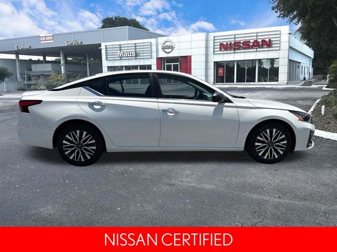 Certified 2024 Nissan Altima 2.5 SV FWD image 2