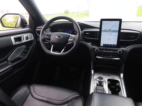 Used 2020 Ford Explorer ST w/ Premium Technology Package AWD/4WD image 25