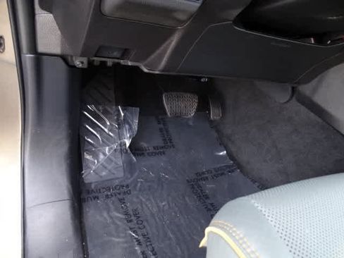 Used 2024 Toyota Tacoma 4x4 Double Cab Hybrid image 17