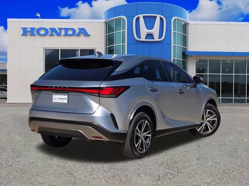 Used 2025 Lexus RX 350 FWD w/ Technology Package image 3