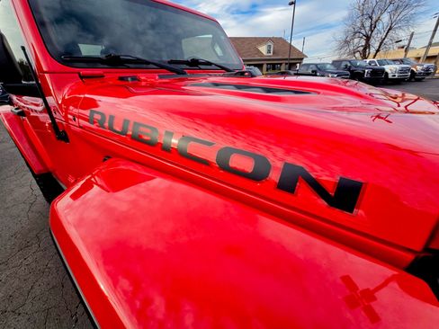 Used 2022 Jeep Wrangler Rubicon w/ Safety Group image 3