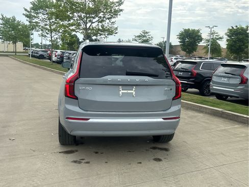 Used 2026 Volvo XC90 B6 Plus AWD/4WD image 6