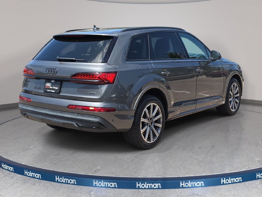 Used 2023 Audi Q7 2.0T Premium Plus w/ Premium Plus Package AWD/4WD image 6