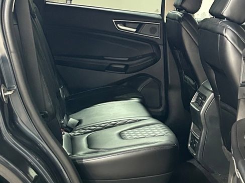 Used 2024 Ford Edge Titanium AWD/4WD image 56