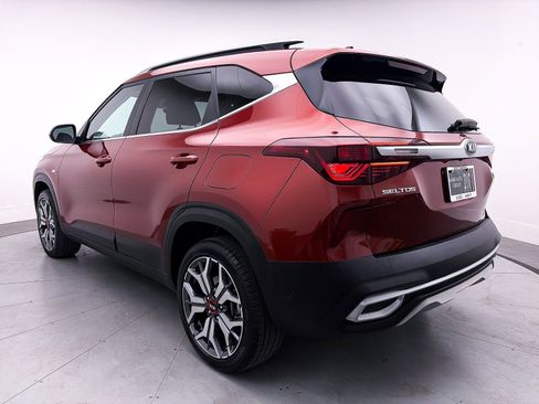 Used 2021 Kia Seltos S image 11