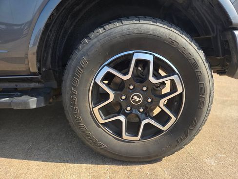 Used 2022 Ford Bronco Outer Banks AWD/4WD image 33