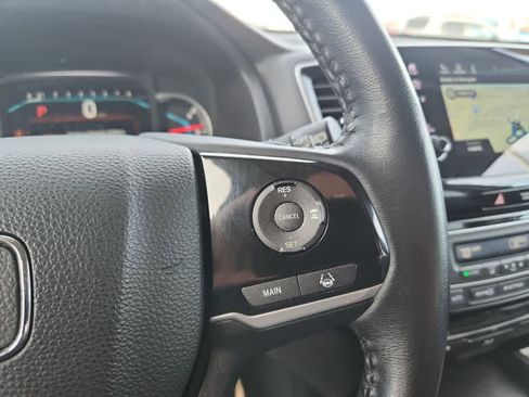 Used 2022 Honda Pilot Touring image 33