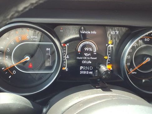 Used 2022 Jeep Wrangler Unlimited Sport AWD/4WD image 19