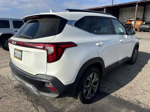 Used 2024 Kia Seltos S FWD image 5