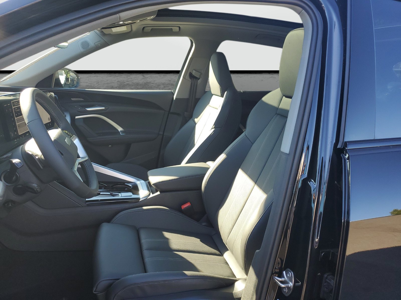 New 2026 Audi Q5 Premium Plus AWD/4WD image 18