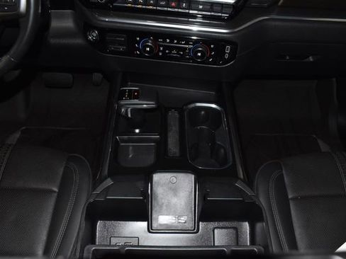 Used 2023 Chevrolet Silverado 1500 High Country w/ Technology Package image 21