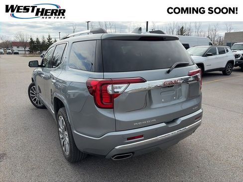 Used 2023 GMC Acadia Denali w/ Denali Technology Package image 3