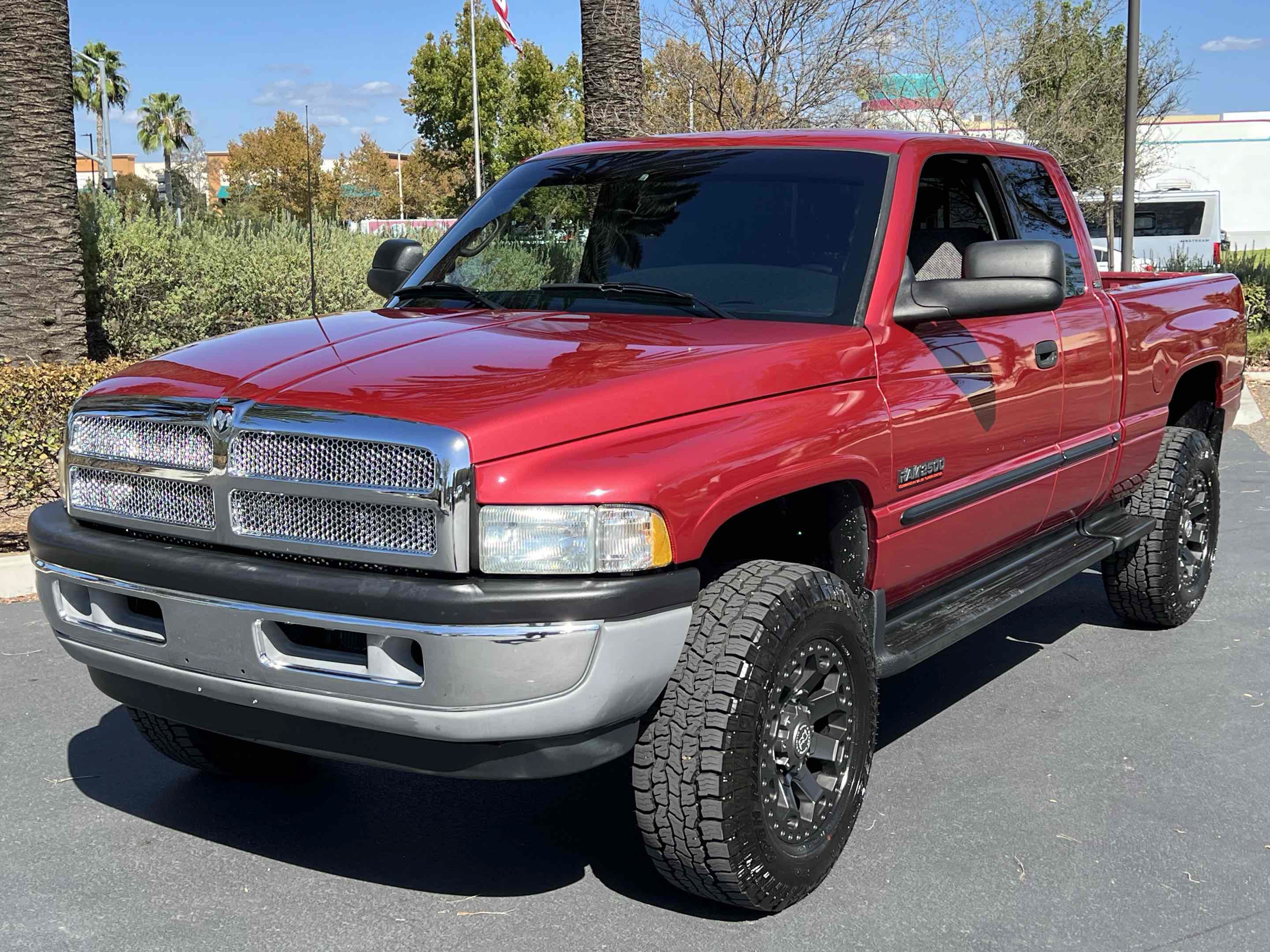 Used 1998 Dodge Ram 2500 Truck 4x4 Quad Cab image 15
