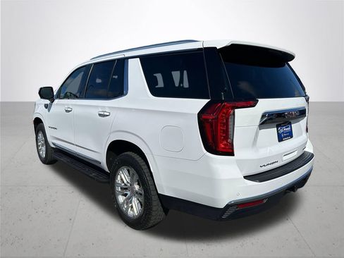 Used 2021 GMC Yukon SLT AWD/4WD image 9