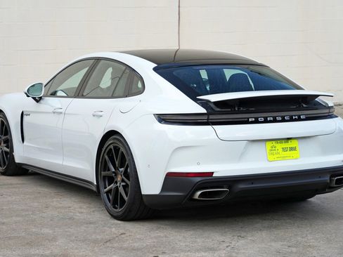 Used 2025 Porsche Panamera 4 AWD/4WD image 57