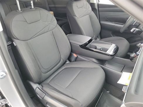 New 2026 Hyundai Tucson SEL image 17