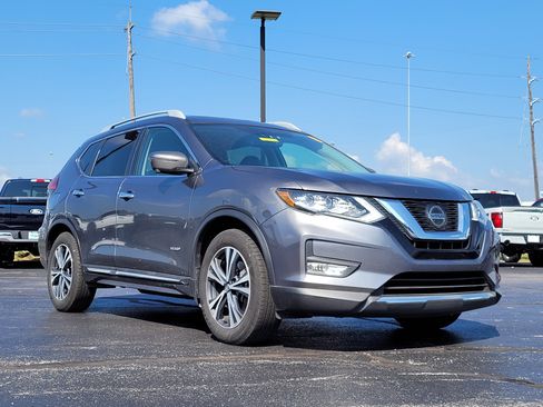 Used 2018 Nissan Rogue SL w/ Premium Package FWD image 1